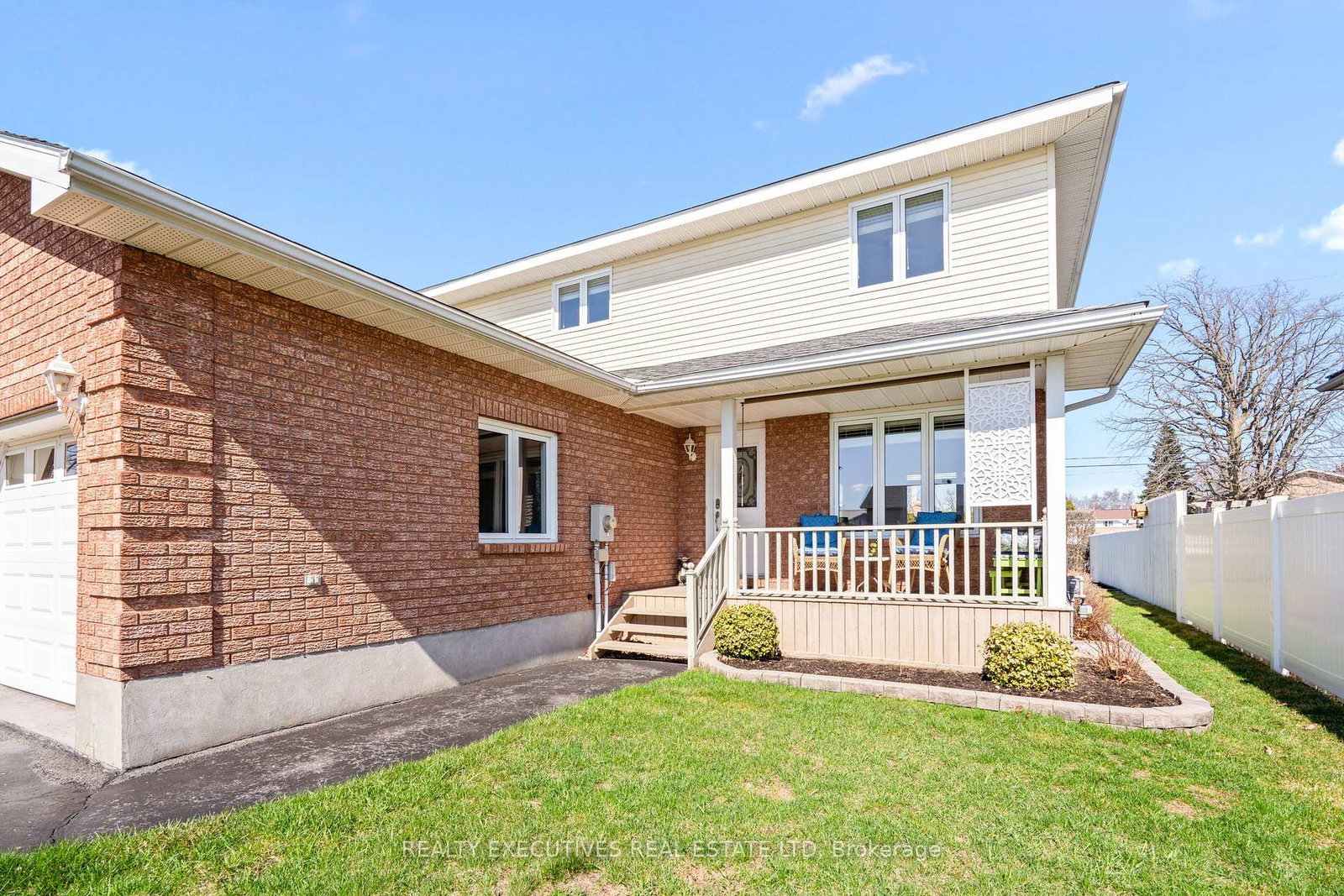 5520-bridlewood-court-south-dundas-ontario-x13024506