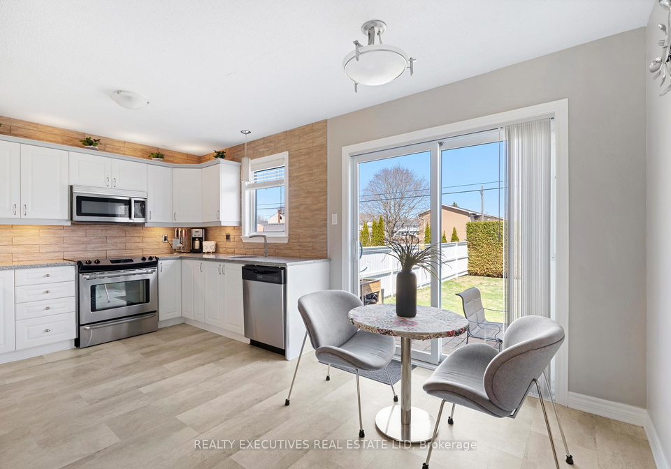 5520-bridlewood-court-south-dundas-ontario-x13024506