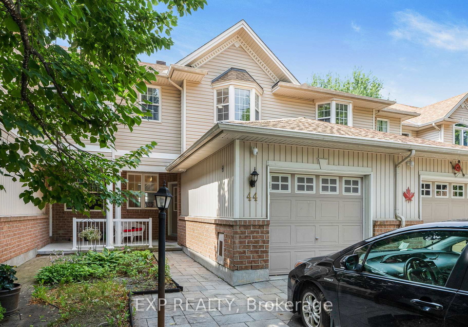44-tobermory-crescent-kanata-ontario-x13024574