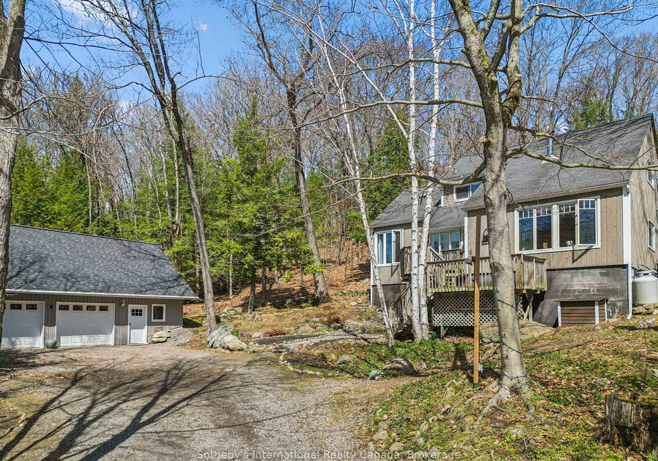1037-foreman-road-muskoka-lakes-ontario-x13024616