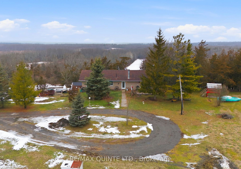 1809-victoria-road-prince-edward-county-ontario-x13024658