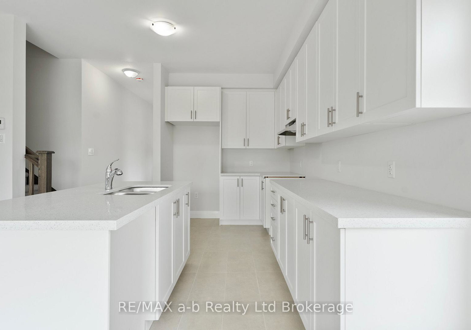 99-cayley-street-norwich-ontario-x13024786