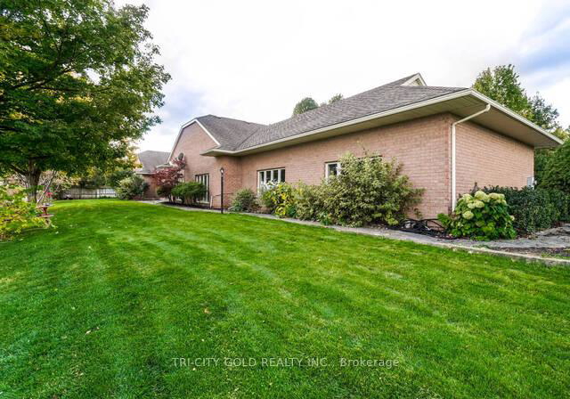 16-ochs-drive-puslinch-ontario-x13024862