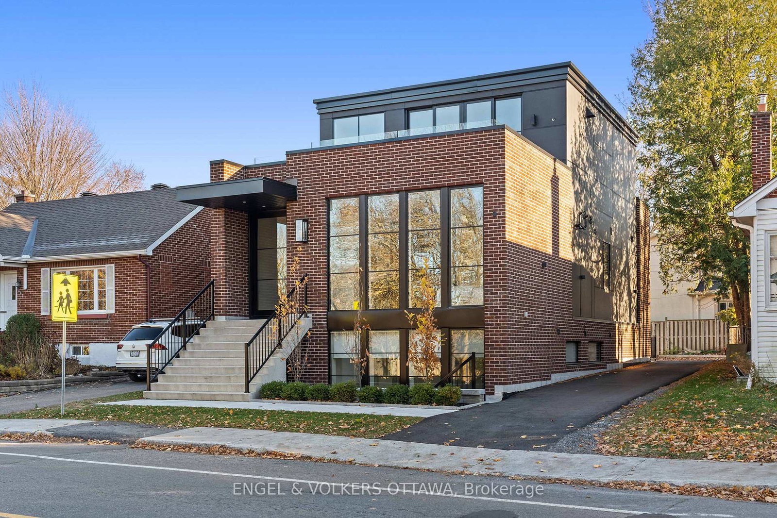 246-byron-avenue-ottawa-ontario-x13025110