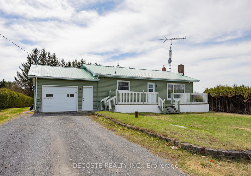 20076-county-43-road-north-glengarry-ontario-x13025138