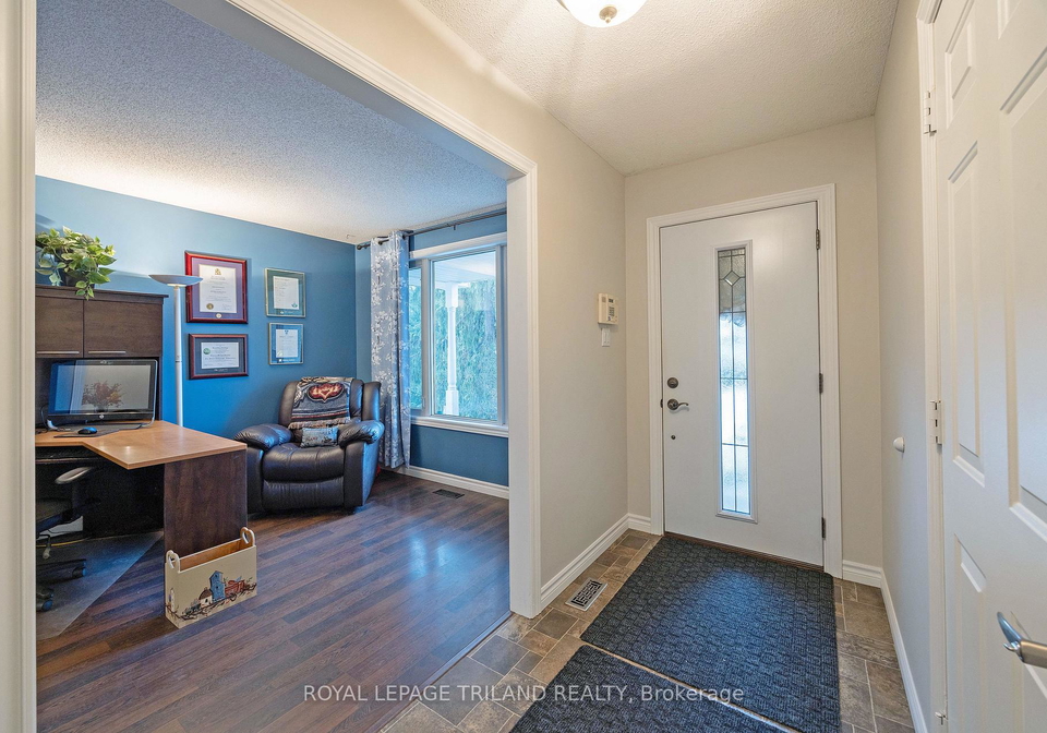 94-queen-street-thames-centre-ontario-x13025232