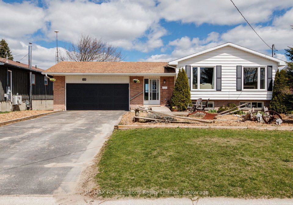13-clugston-drive-grey-highlands-ontario-x13025330
