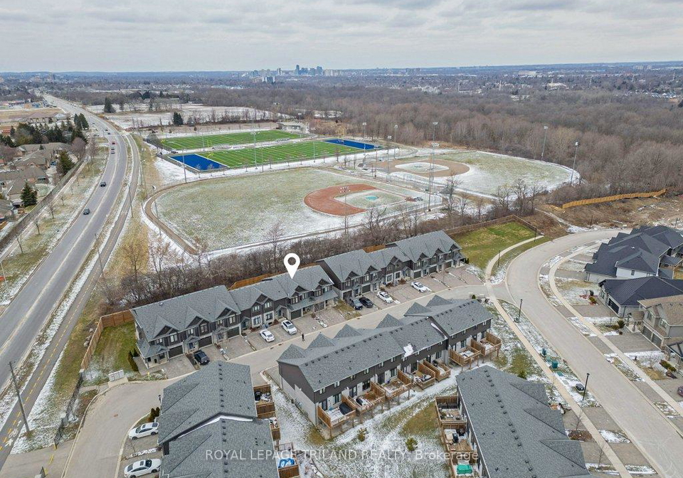 1110-meadowlark-ridge-london-south-ontario-x13025340