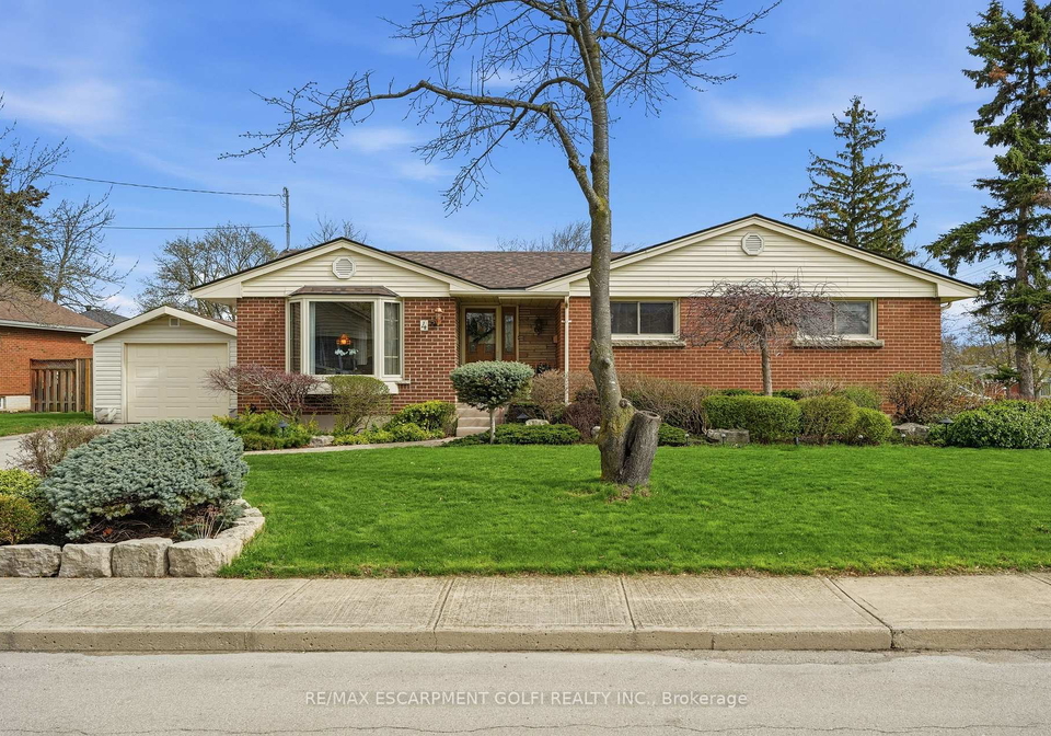 4-tilbury-court-hamilton-ontario-x13025414