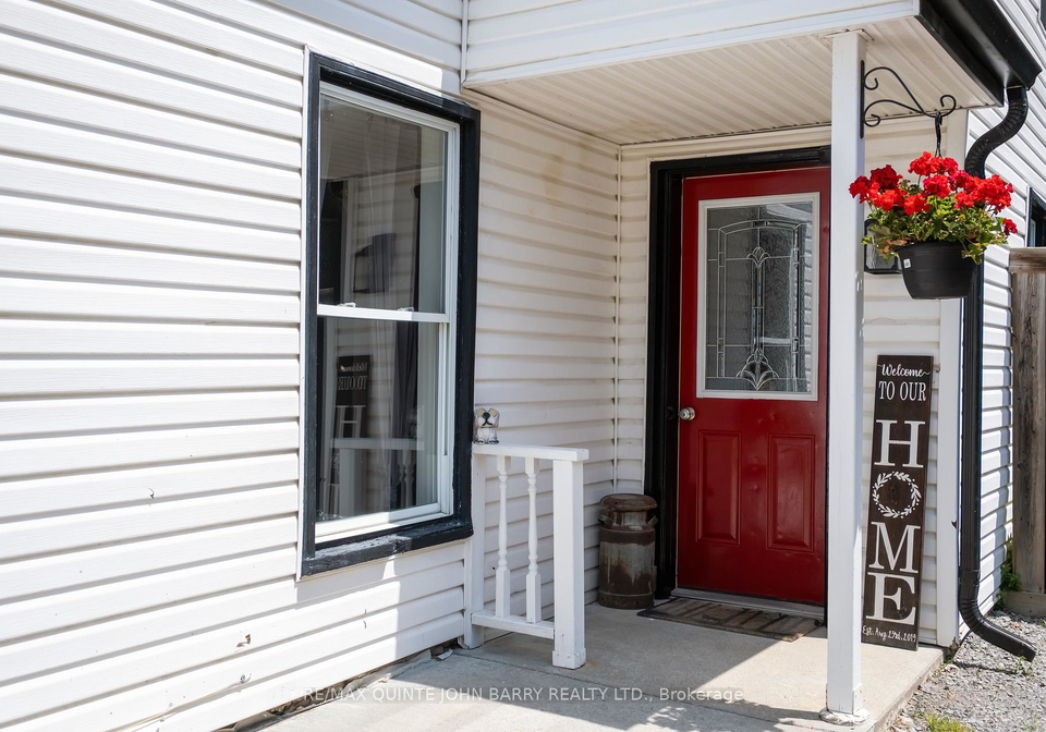 17-james-street-quinte-west-ontario-x13025458