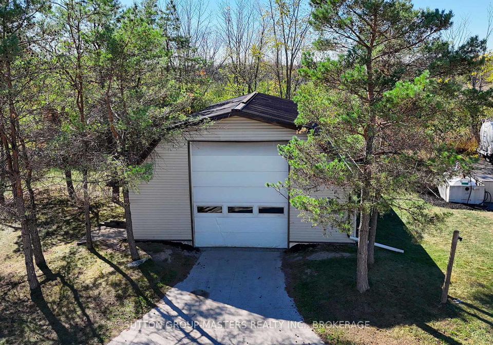4404-unity-road-kingston-ontario-x13025560