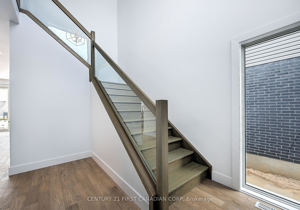 245-hesselman-crescent-london-south-ontario-x13025576