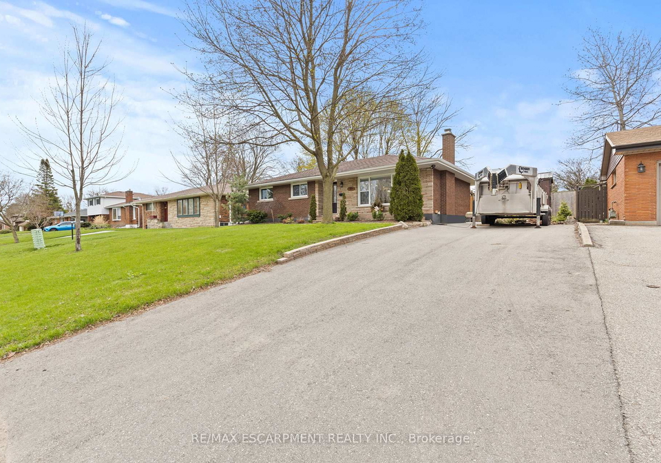 45-driftwood-drive-brantford-ontario-x13025706