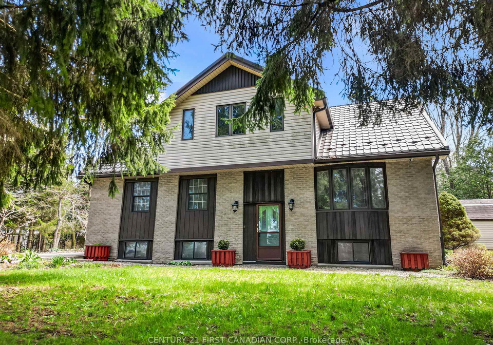 33396-queen-street-north-middlesex-ontario-x13025812