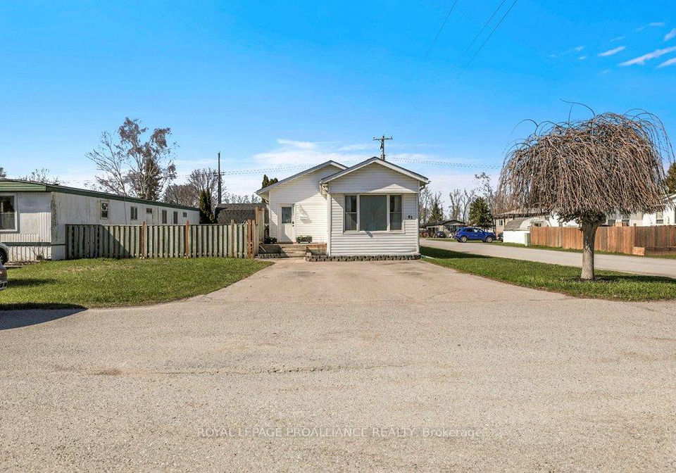 529-old-highway-2-quinte-west-ontario-x13025908
