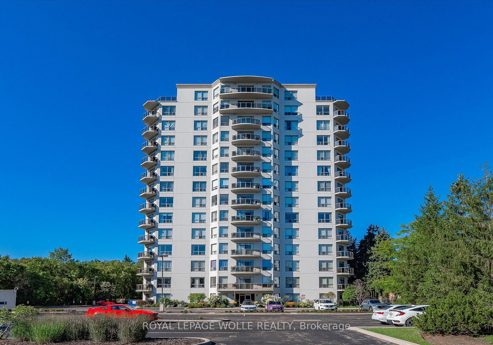 255-keats-way-waterloo-ontario-x13025940