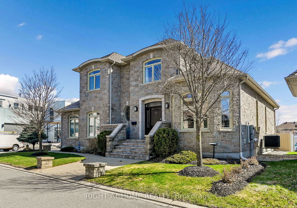 131-issam-private-ottawa-ontario-x13025950