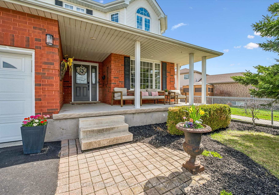 770-st-david-street-s-centre-wellington-ontario-x13026012