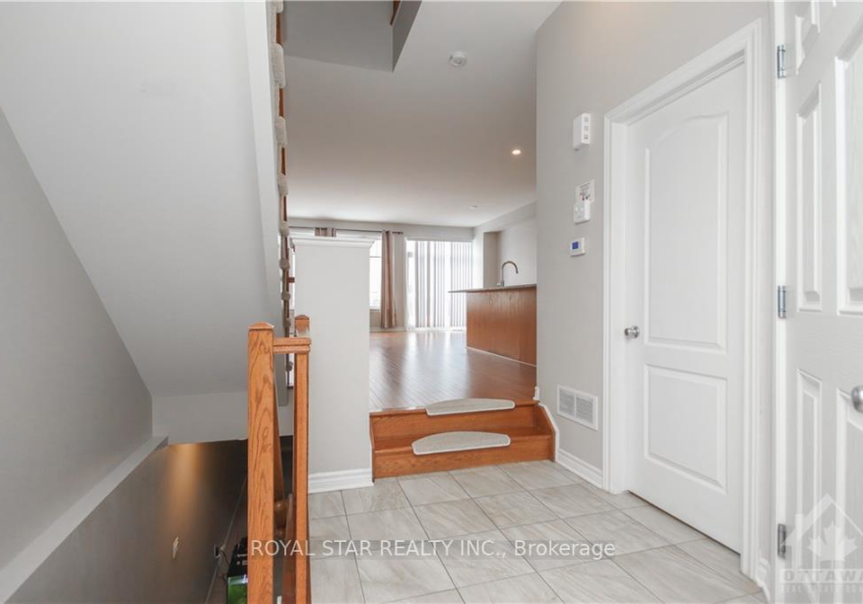 105-eric-maloney-way-ottawa-ontario-x13026114