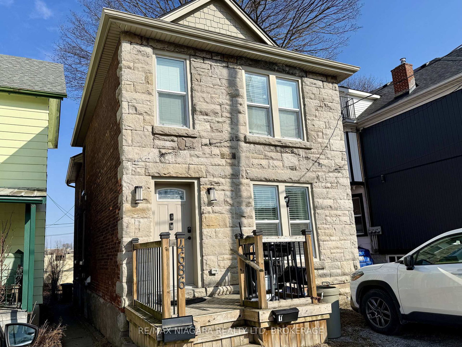 4686-zimmerman-avenue-niagara-falls-ontario-x13026310