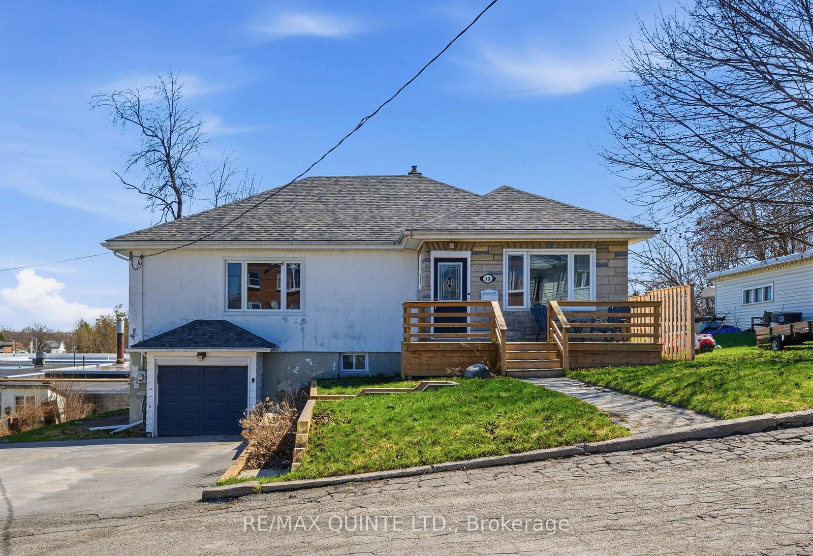 13-sutcliffe-boulevard-quinte-west-ontario-x13026338