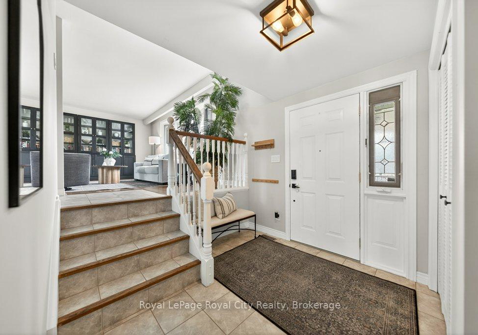 5-skye-place-guelph-ontario-x13026376