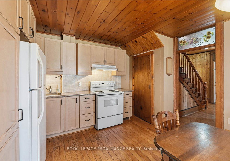 211-colborne-street-tweed-ontario-x13026552