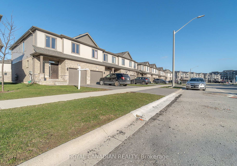 705-chelton-road-london-south-ontario-x13026592