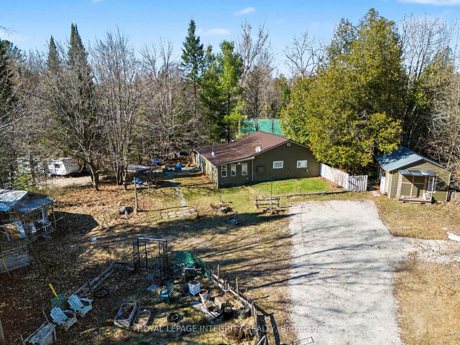 176-clyde-lane-lanark-highlands-ontario-x13026616