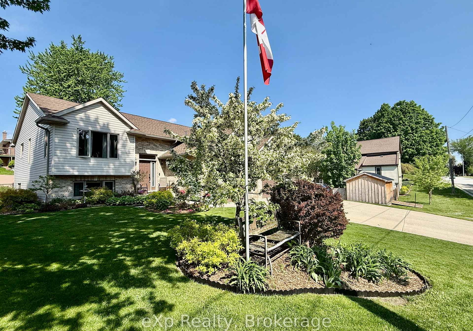 701-alma-street-brockton-ontario-x13026920