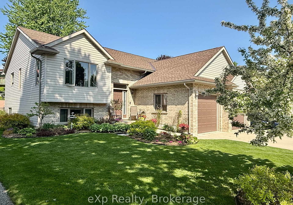 701-alma-street-brockton-ontario-x13026920