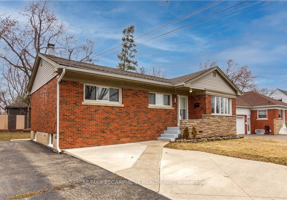 39-bland-avenue-hamilton-ontario-x13026924