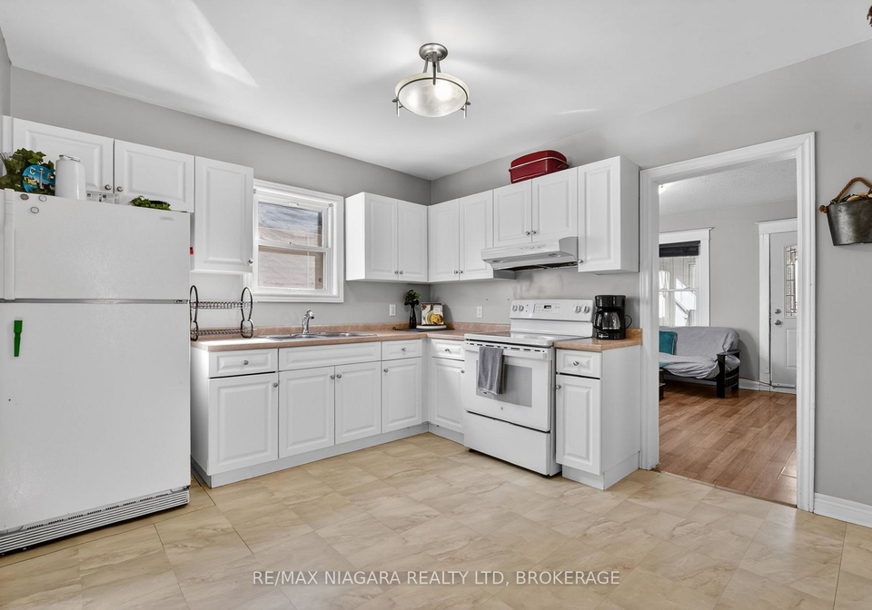 214-niagara-street-st-catharines-ontario-x13027020