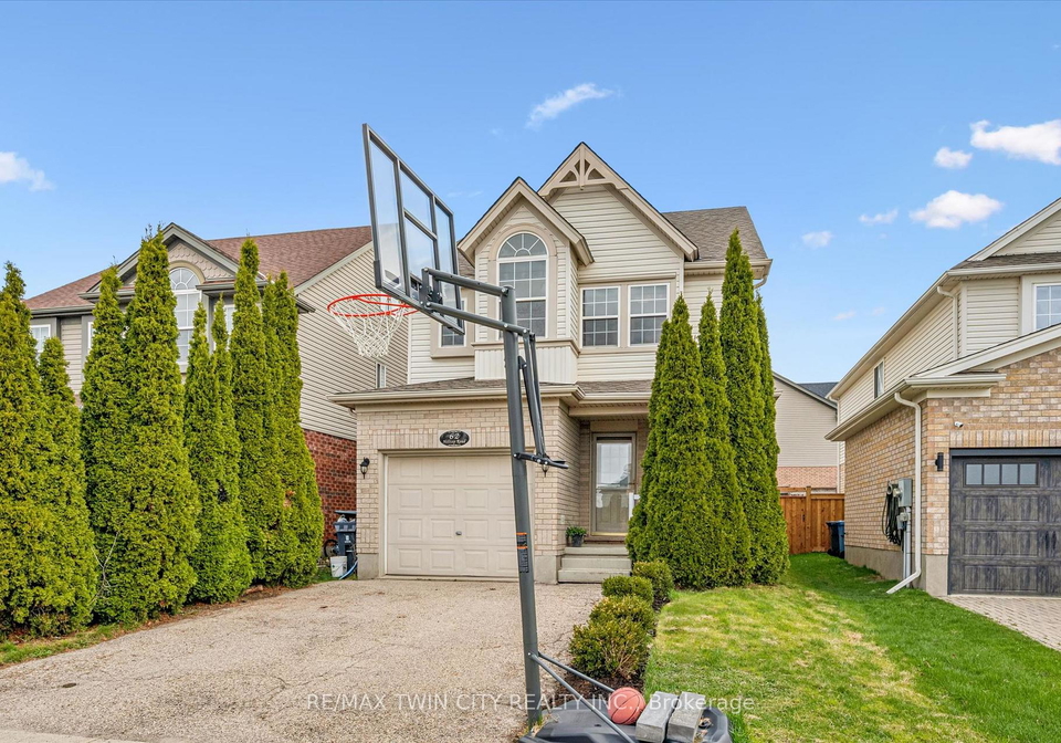 62-hilltop-road-guelph-ontario-x13027046