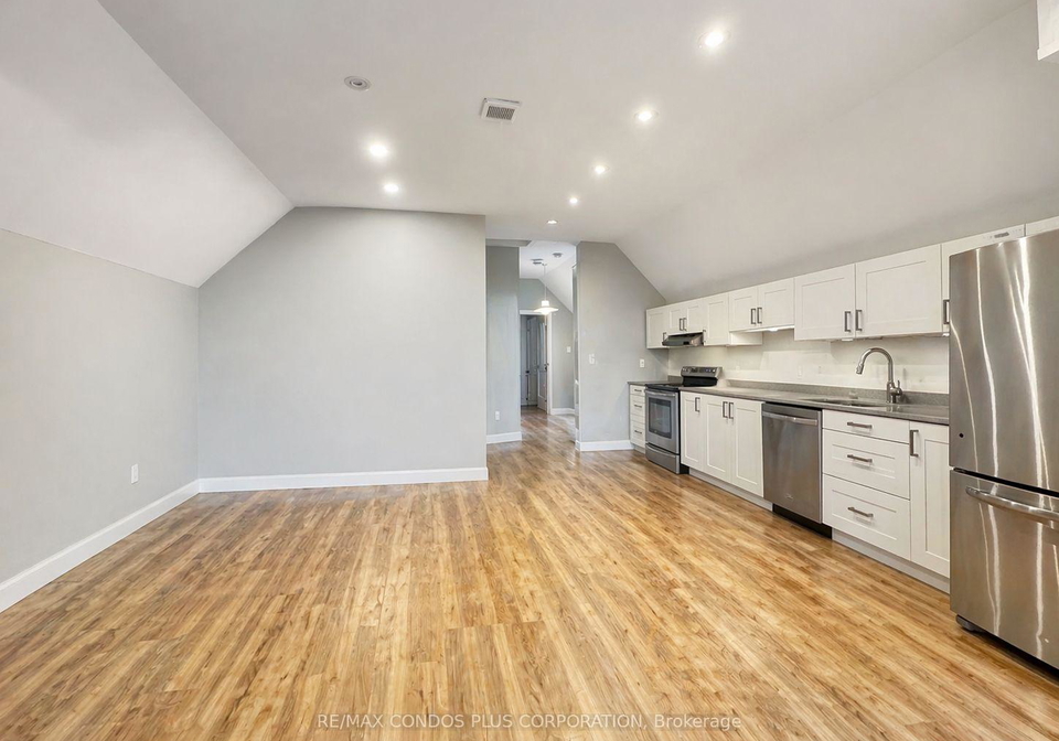 869-beach-boulevard-hamilton-ontario-x13027140