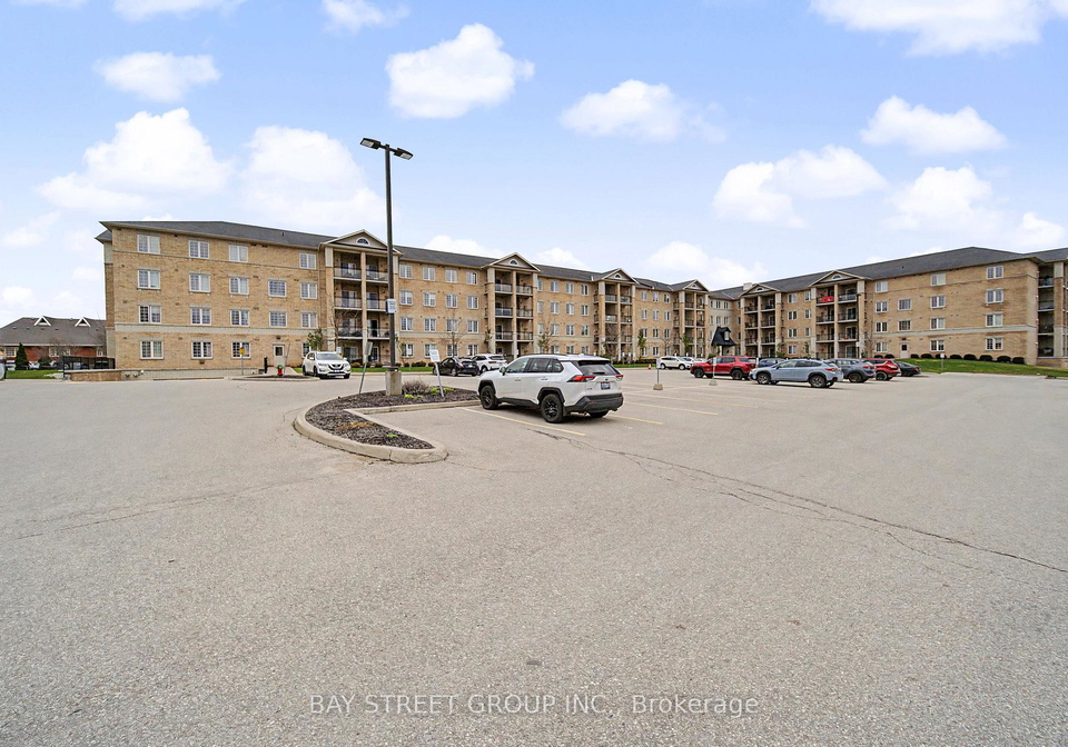 1077-gordon-street-guelph-ontario-x13027254