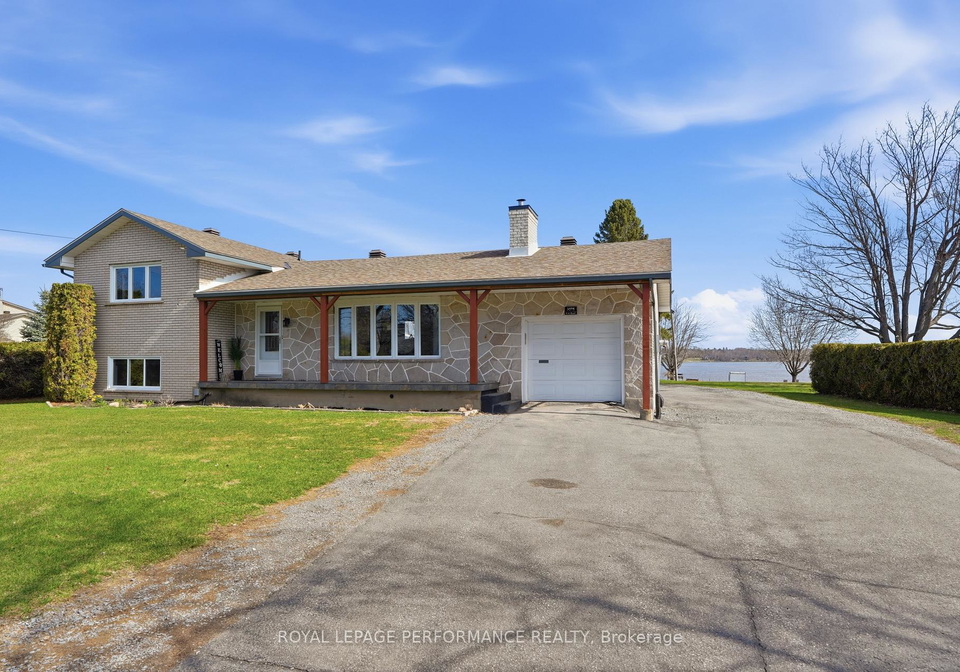 3595-front-road-east-hawkesbury-ontario-x13027446