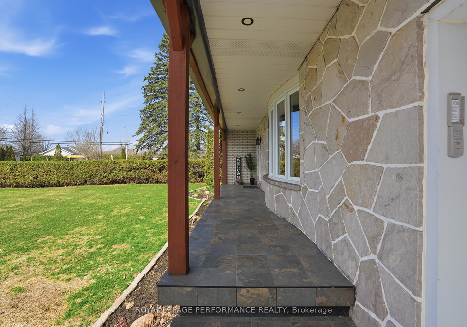 3595-front-road-east-hawkesbury-ontario-x13027446