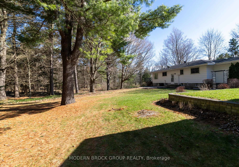57-s-county-road-5-s-athens-ontario-x13027562