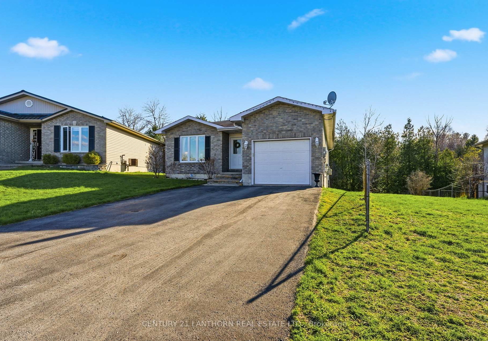 167-nicholas-street-quinte-west-ontario-x13027672