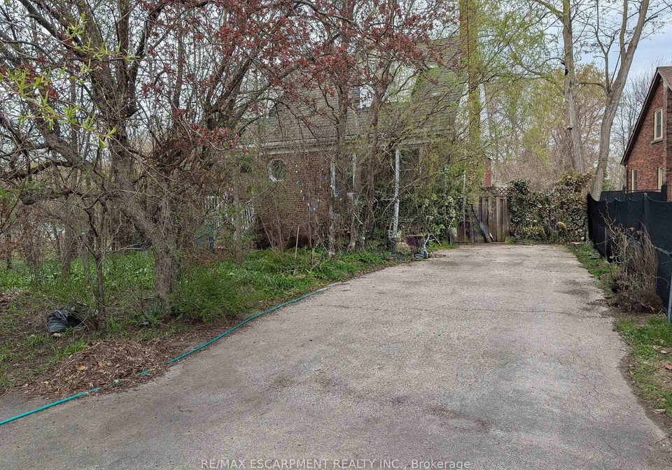 115-king-street-e-hamilton-ontario-x13027680