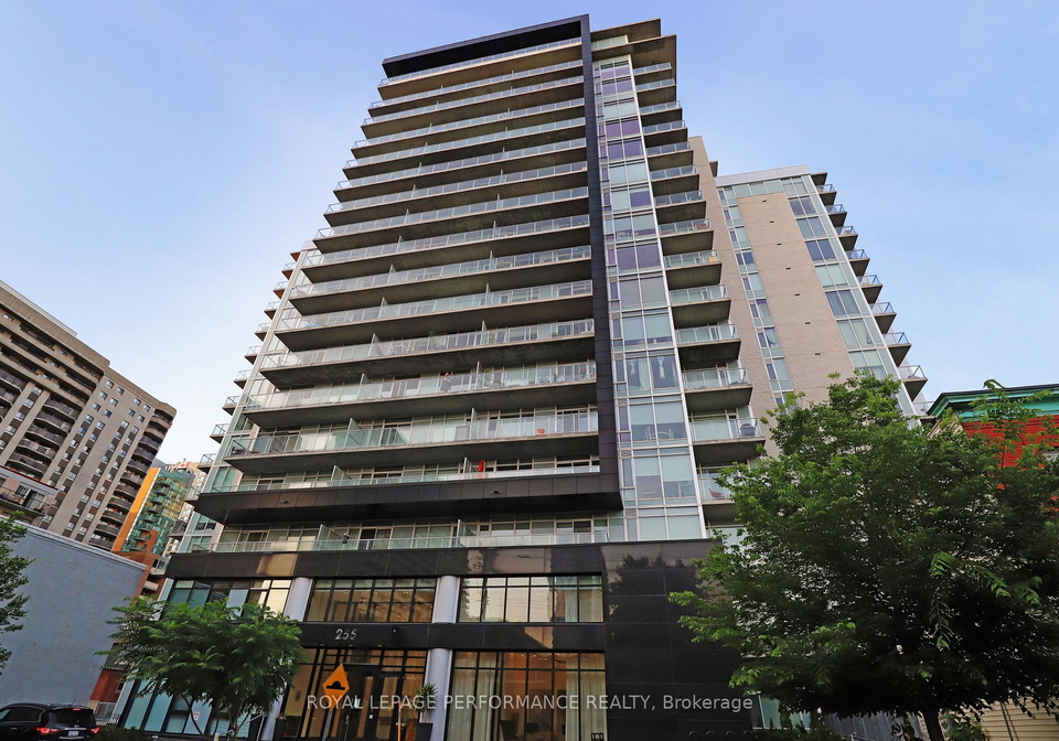 255-bay-street-ottawa-ontario-x13027854