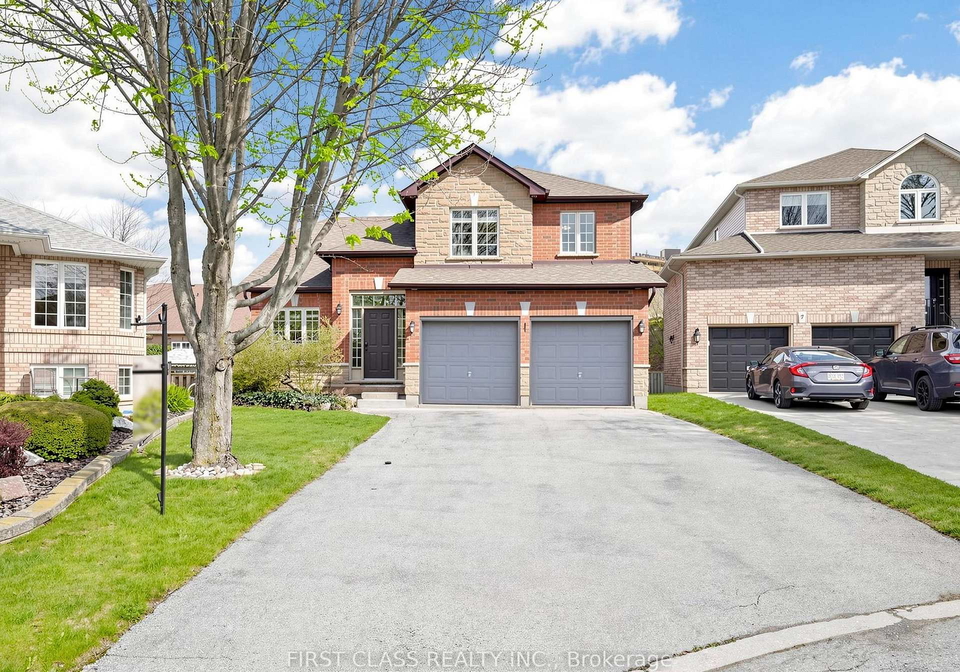 11-diamond-court-hamilton-ontario-x13028152