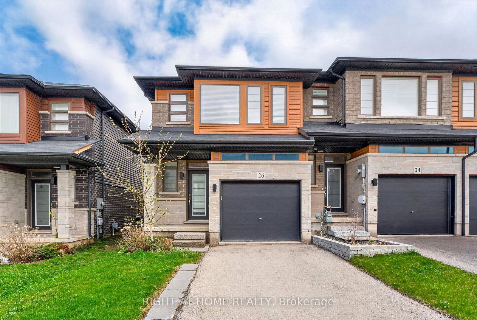 26-greenwich-avenue-hamilton-ontario-x13028248