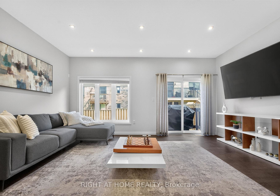 26-greenwich-avenue-hamilton-ontario-x13028248