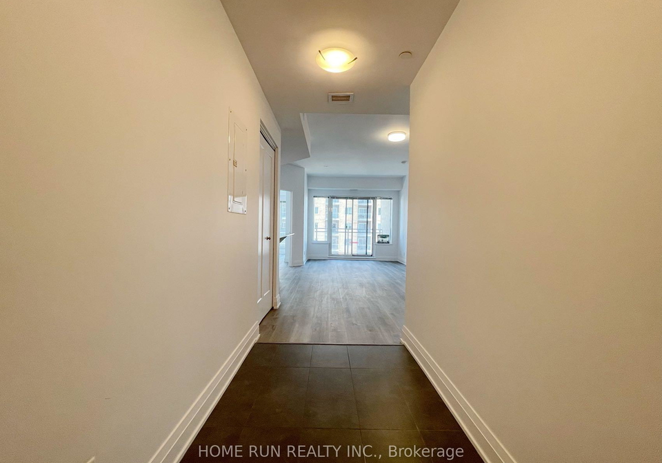 330-titan-private-ottawa-ontario-x13028394
