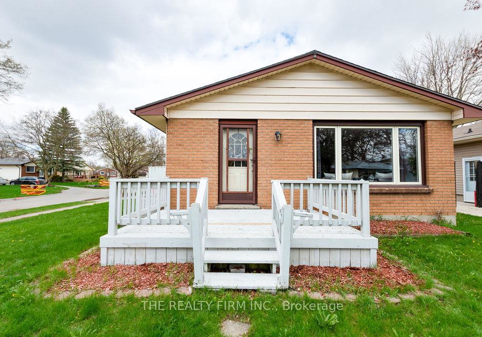 10-stroud-crescent-london-south-ontario-x13028462