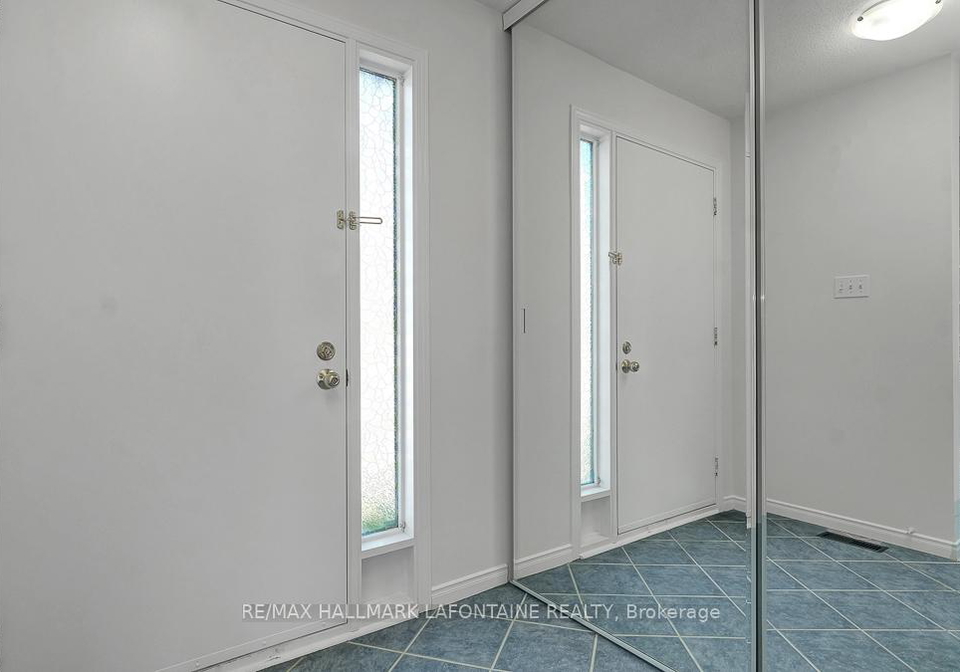 890-cahill-drive-w-ottawa-ontario-x13028506