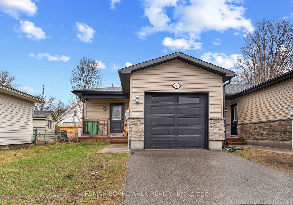 32-david-street-edwardsburghcardinal-ontario-x13028634