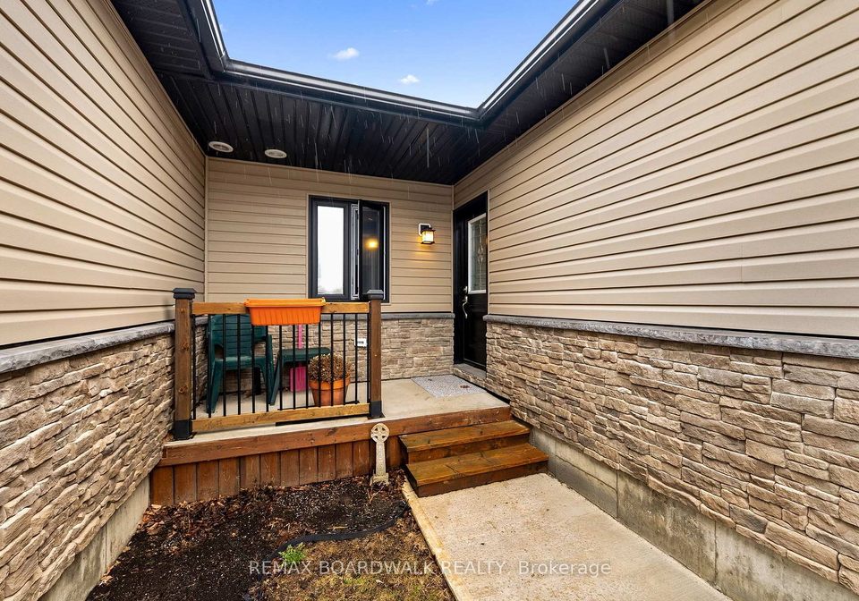 32-david-street-edwardsburghcardinal-ontario-x13028640